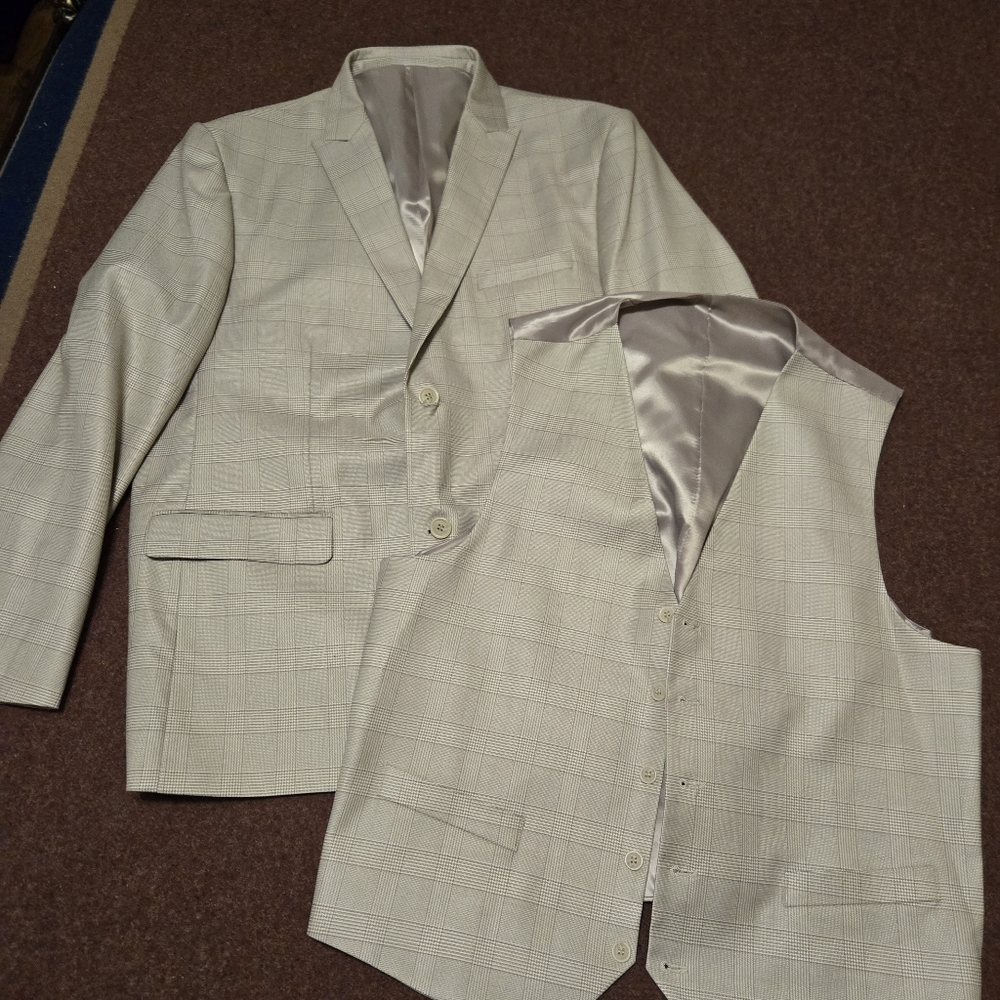 Men's Suit Jacket And Vest Alain Dupetit Tan Size 44 See Measurements